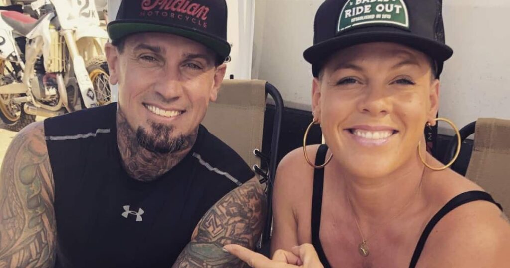 Who is Carey Hart?