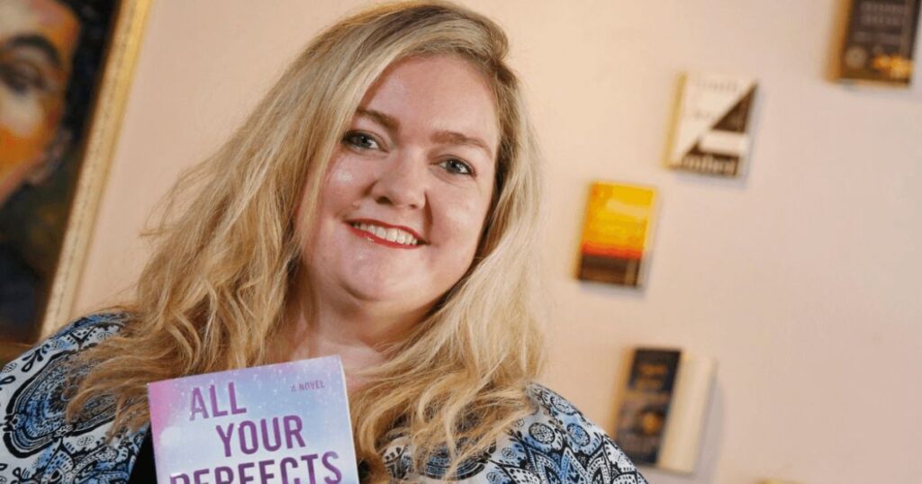 Colleen Hoover’s Early and Personal Life